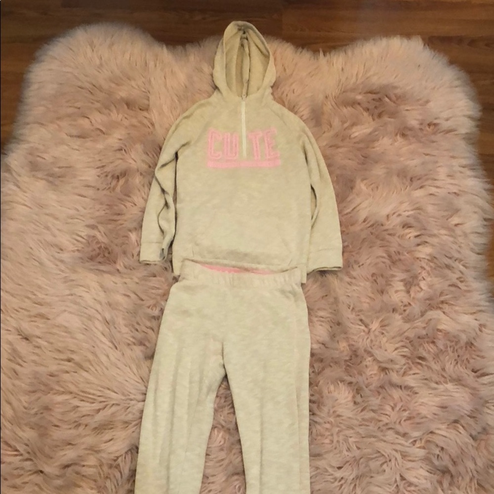 Sweatsuit